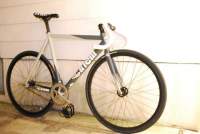 Cinelli Mash, it's the typical . Greyscale