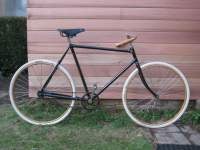 Early 1900 path racer build with BSA lugs